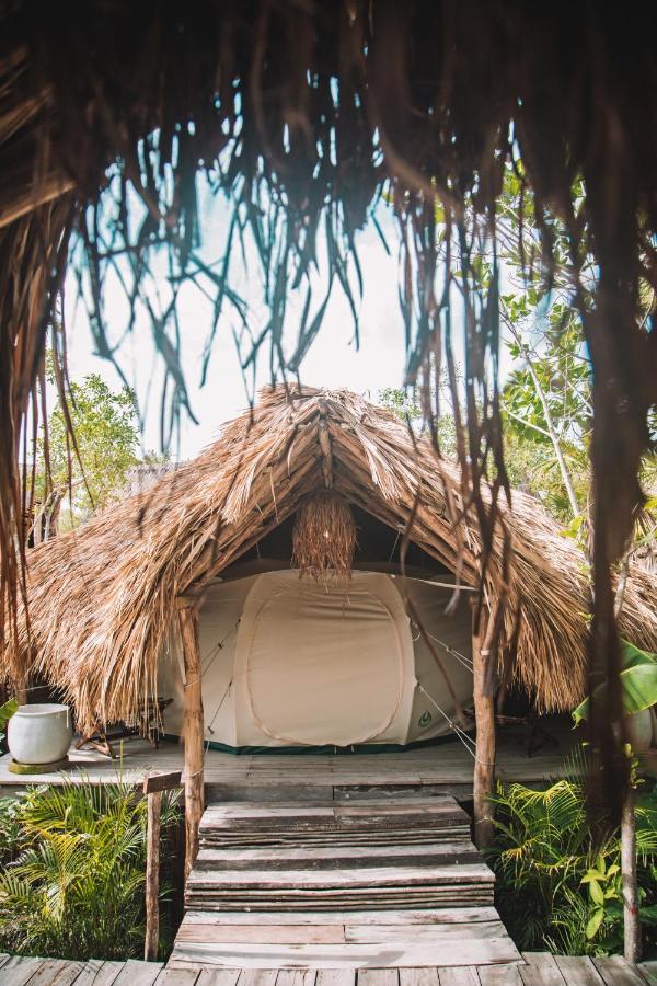 ホテル Uman Glamping & Cenote トゥルム エクステリア 写真