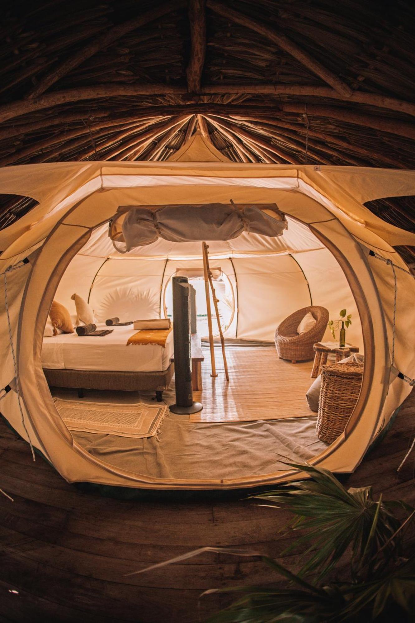 ホテル Uman Glamping & Cenote トゥルム エクステリア 写真
